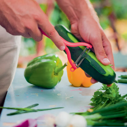 FRUIT & VEGETABLE PEELER